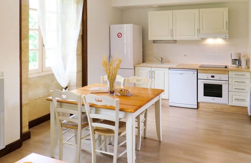 Saint-Vincent-de-Cosse Apartment | Apartment ∙ 1 bedroom ∙ 6 guests