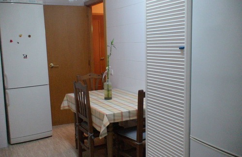 El Port Apartment | Apartment Fira HUTB-014228