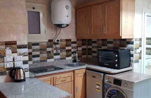 Al-Muntazah House | Apart-hotel, garden views, free WiFi and free private parking