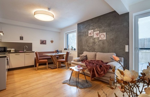 Fuegenberg Apartment | Apart Klocker - Apart "STEINRÖSCHEN"