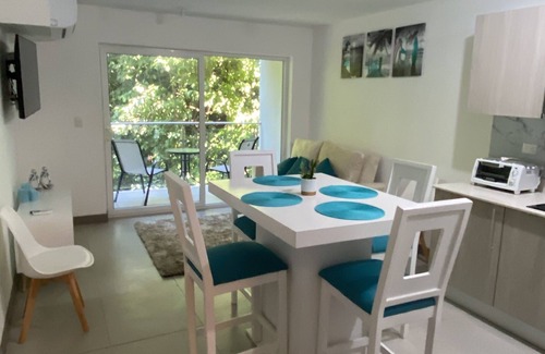 Punta Leona Apartment | Apartamento Completo a Pocos Metros de la Playa con Piscina