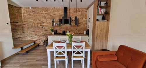 Jelenia Gora Apartment | Apartament Łomnicka 59