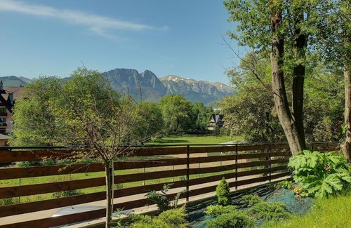 Zakopane Apartment | Apartament Cichy Zakątek z widokiem na góry