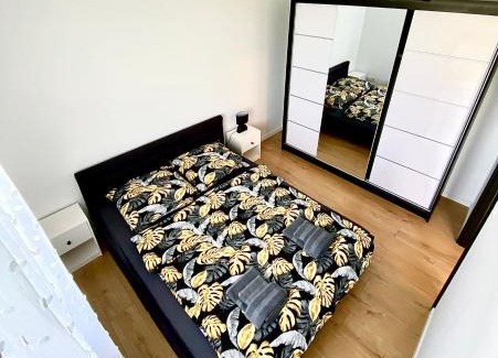 Ostrow Wielkopolski Apartment | Apartament Krakowska - winda, parking