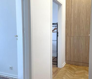 Muranow Apartment | Apartament Muranów