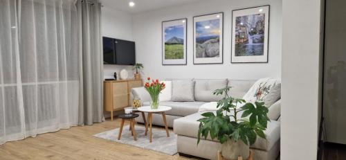 Jelenia Gora Apartment | Apartament na skałkach