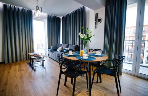 Zator Apartment | Apartament No 61 Blue Holiday Home Zator