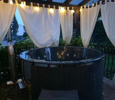 Brodnica Apartment | Apartament PREMIUM z ruską banią, kominkiem i oranżerią w centrum