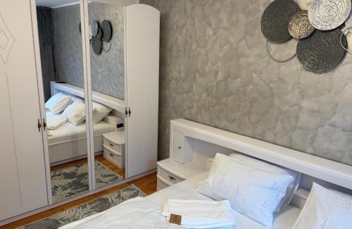 Roman Apartment | Apartament S 22