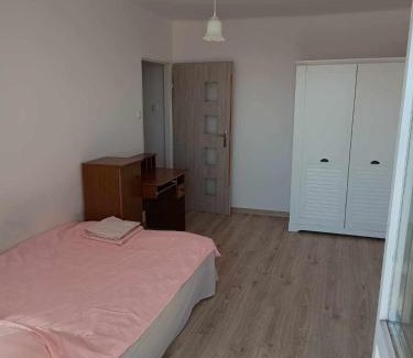 Bialystok Apartment | Apartament Skłodowska, 3 oddzielne sypialnie!