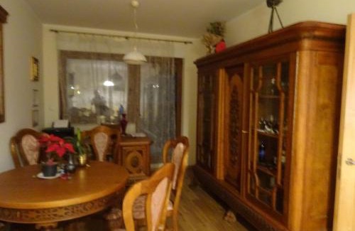 Stare Miasto Apartment | Apartament w centrum, garaż i jakuzzi w cenie