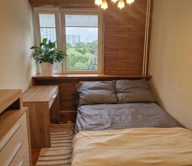 Lodz Apartment | APARTAMENT zielona Retkinia - blisko ZOO, Atlas Arena, Mandoria, S14, Lotnisko