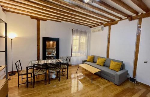 Embajadores Apartment | Apartamento con encanto junto a la Plaza Mayor
