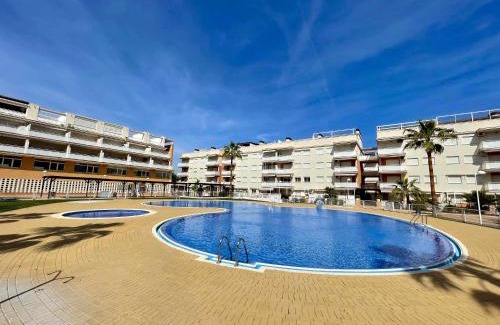 Playa de Almarda Apartment | Apartamento con vistas al mar piscina padel
