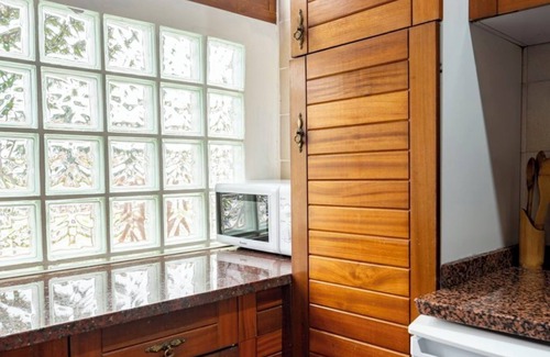 Santona Apartment | Apartamento playa de Berria