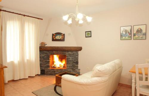 Sahun House | Apartamentos Albá Casa Alquesera