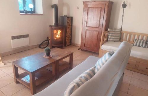 Chvalec Apartment | Apartmán U Kaštanu