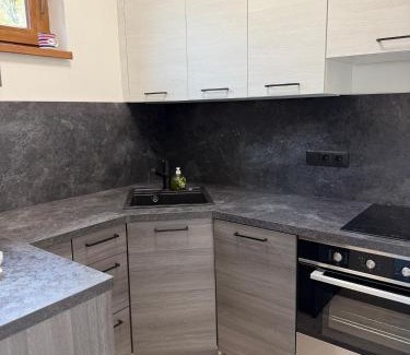 Trutnov Apartment | Apartmán u Krakonoše