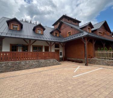 Velke Karlovice Apartment | Apartmány La Šiška