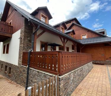 Velke Karlovice Apartment | Apartmány La Šiška