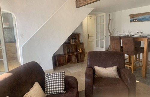 Saintes-Maries-de-la-Mer Condo | Apartment in Camargue