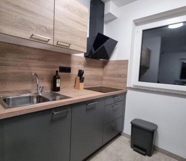 Terme Catez Apartment | Apartma Termal Čatež - nastanitev z vključenimi 6-imi kopalnimi kartami - 6 tickets included
