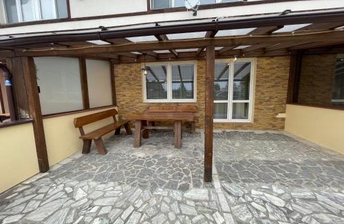 Velky Slavkov Apartment | Apartman illy