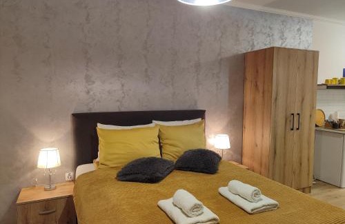 Subotica Apartment | Apartman Liliom