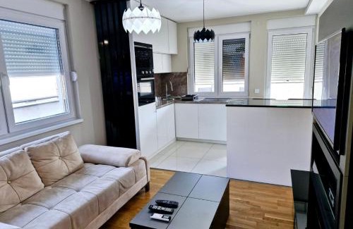 Zrenjanin Apartment | Apartman LUX