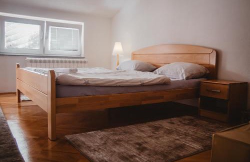 Sanski-Most Apartment | Apartman Mona