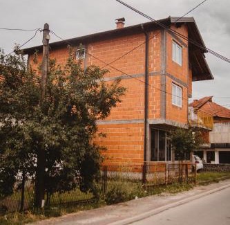 Sanski-Most Apartment | Apartman Mona