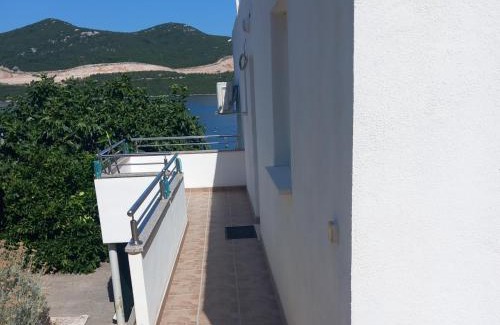 Putnikovic House | Apartmani Josip