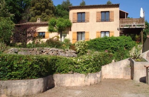 Les Adrets-de-l'Esterel Apartment | Apartment 2 bedrooms, at the first floor of villa: garden, pool