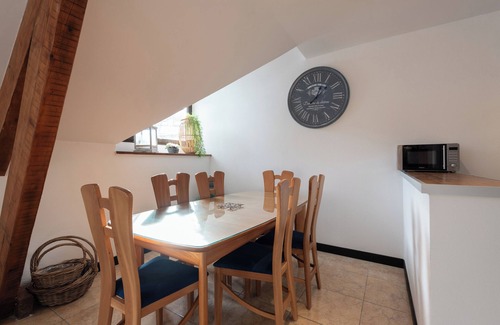 Campan Apartment | Apartment 'Gîte St Marie De Campan' with Mountain View and Shared Garden