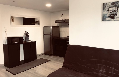 Villeneuve-les-Beziers Apartment | APARTMENT IN LOFT