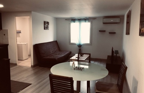 Villeneuve-les-Beziers Apartment | APARTMENT IN LOFT