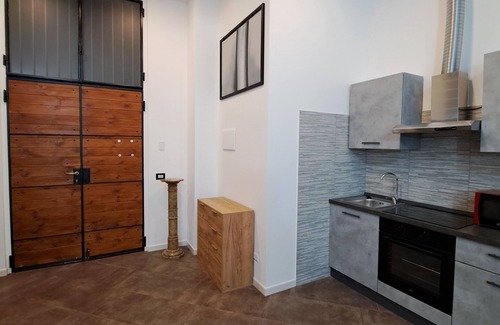 Lambrate Apartment | Apartment 01 Renovated to New Milan.