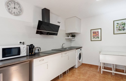 Catarroja Apartment | Apartment '1 Dormitorio Terraza' with Private Terrace, Wi-Fi and Air Conditioning