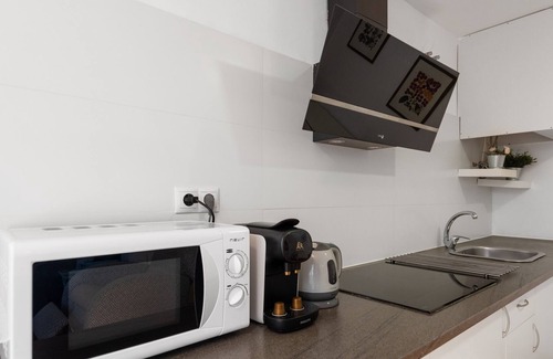 Catarroja Apartment | Apartment '1 Dormitorio Terraza' with Private Terrace, Wi-Fi and Air Conditioning