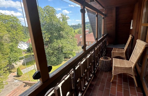 Donaueschingen Apartment | Apartment 2 Etage Wohnung mit Balkon, Max. 6 Personen