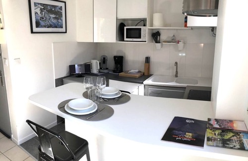 Cahors Apartment | Apartment 2*, place Saint Priest, floor 1