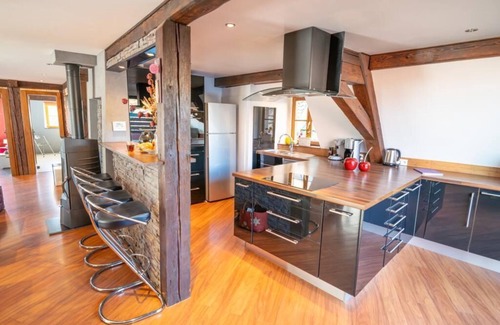 Riquewihr Apartment | Apartment 2 to 8 people - 3 bedrooms terrace parking | Riquewihr center