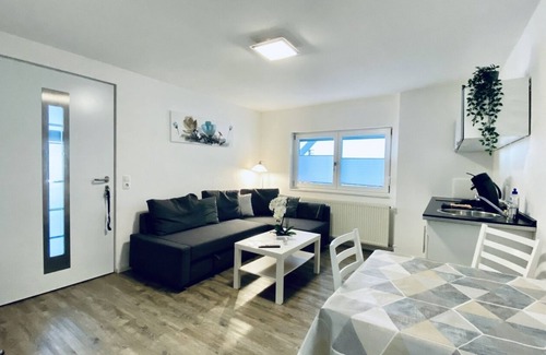 Schmieheim Apartment | Apartment 2 with covered parking lot near the Europapark