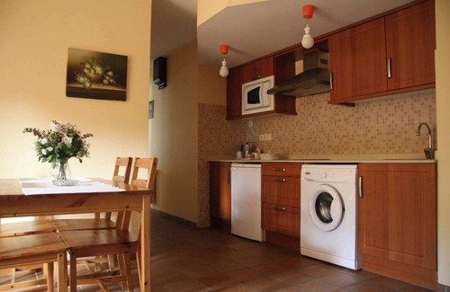 Panes Apartment | Apartment 8