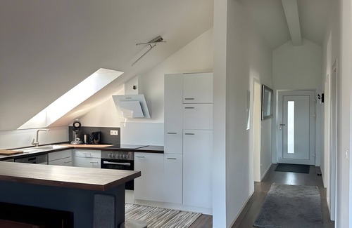 Waldburg Apartment | Apartment 'Alpenblick' with Mountain View, Private Terrace and Wi-Fi