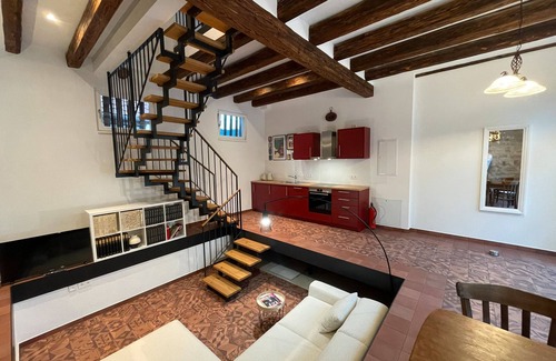 Gernsbach Apartment | Apartment 'Altes Kutschhaus' with Mountain View, Wi-Fi and Air Conditioning