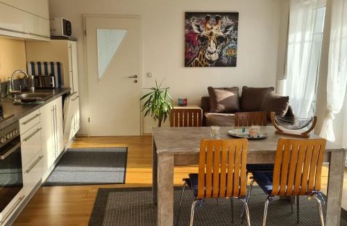 Adelzhausen Apartment | Apartment „Am Südhang“