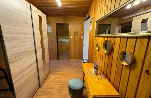 Mace Apartment | Apartment Ana with a Charming Jacuzzi near Marija Bistrica