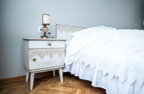 Stara Zagora Apartment | Apartment Antique Theatre 3 - RETRO