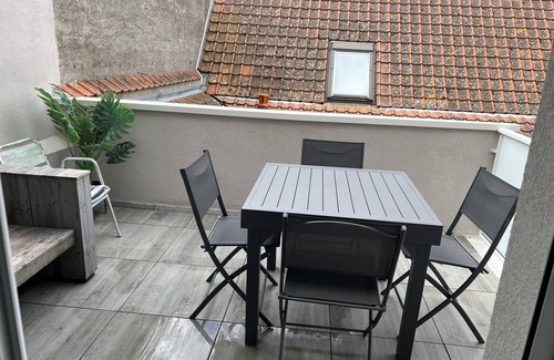 Berck-sur-Mer Apartment | Apartment-Apartment-Ensuite with Bath-Terrace